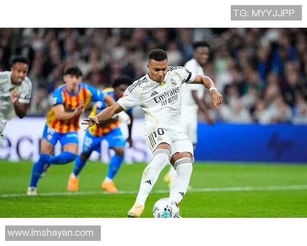 全球足球百大球星排名揭晓 谁将称霸足坛历史之巅